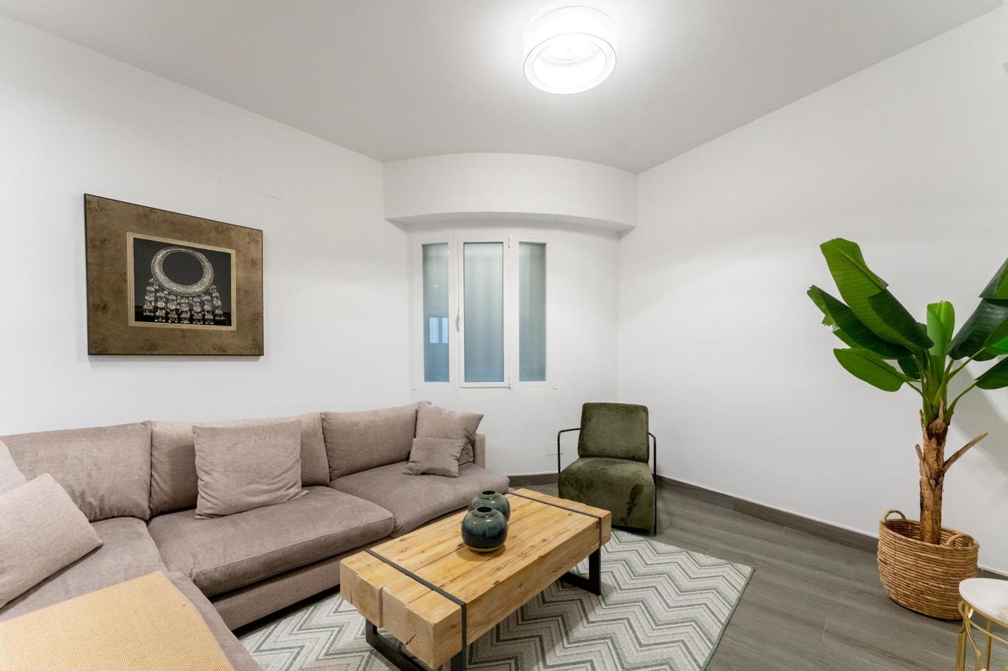 Luxe Apartment In Plaza De Espana Madrid Dış mekan fotoğraf